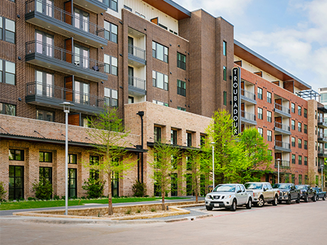 Wayfinder Real Estate Sells 321-Unit Troubadour Apartments in Austin