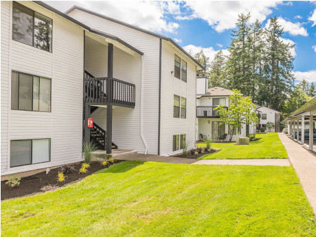 Trion Properties Sells Hallwood Apartments in Beaverton, Oregon for $21