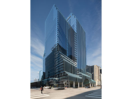 Signs 41,875 SF Office Lease Expansion at Accenture Tower in  Chicago - REBusinessOnline