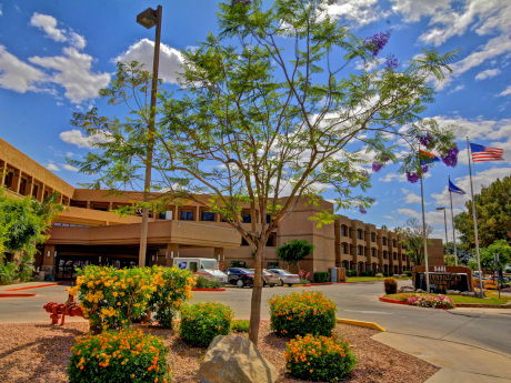 Thunderbird-Senior-Living-Glendale-AZ