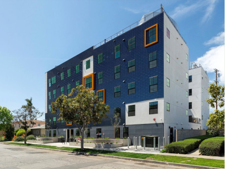 8833-Reading-Ave-LA-CA
