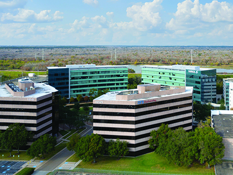 Woodbranch-Plaza-Houston